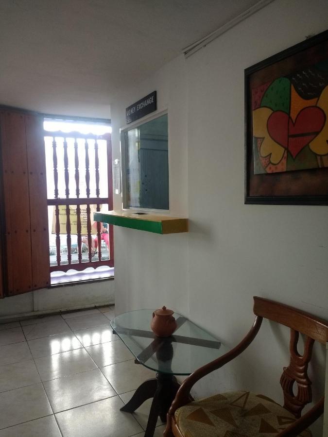 Hostal Fareb Cartagena Dış mekan fotoğraf
